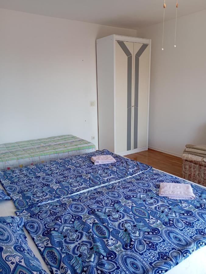 Apartment Mare 1 Novigrad  Exterior photo